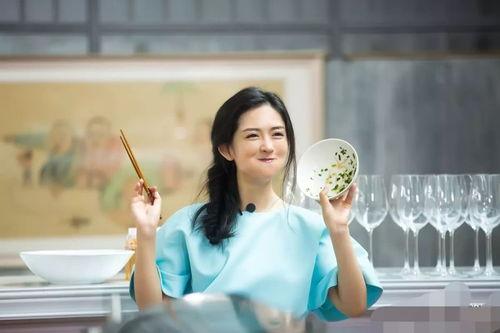圈内人士爆料谢娜视频,圈内人士揭秘真实一面