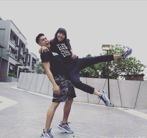 男子爆料新疆景区视频播放,男子亲历震撼美景与独特风情 第1张 男子爆料新疆景区视频播放,男子亲历震撼美景与独特风情 第1张