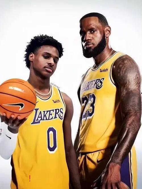 新赛季湖人最新爆料新闻,重磅引援与战术革新引关注” 第3张 新赛季湖人最新爆料新闻,重磅引援与战术革新引关注” 第3张