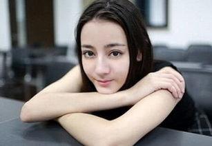 迪丽热巴黄磊圈内爆料,揭秘娱乐圈背后的真实故事 第2张 迪丽热巴黄磊圈内爆料,揭秘娱乐圈背后的真实故事 第2张