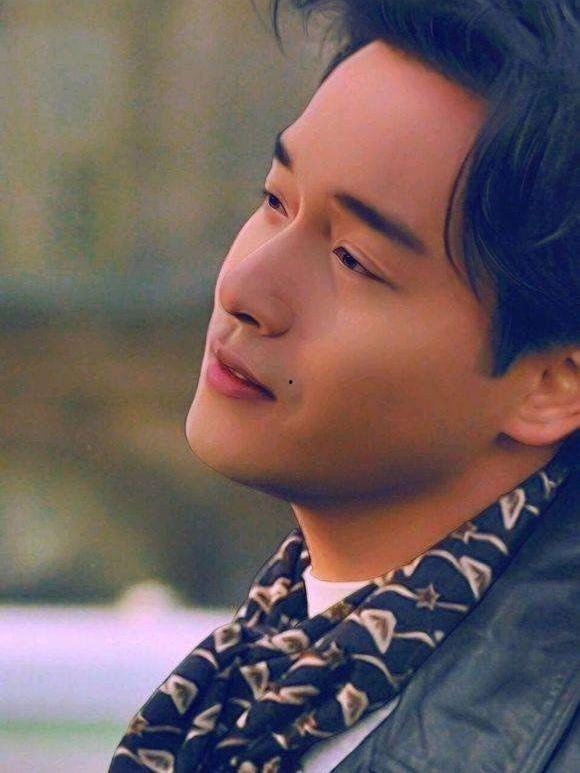 韩国男明星爆料出柜视频,勇敢揭露同性恋身份 第2张 韩国男明星爆料出柜视频,勇敢揭露同性恋身份 第2张