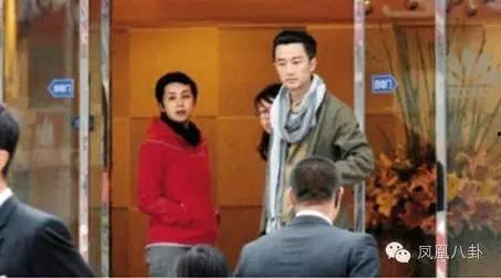 李倩新闻爆料视频大全播放,揭秘娱乐圈幕后真相  第2张