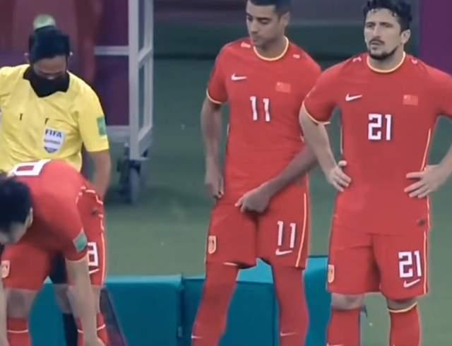 记者爆料国家队视频,揭秘幕后训练与备战细节 第2张 记者爆料国家队视频,揭秘幕后训练与备战细节 第2张