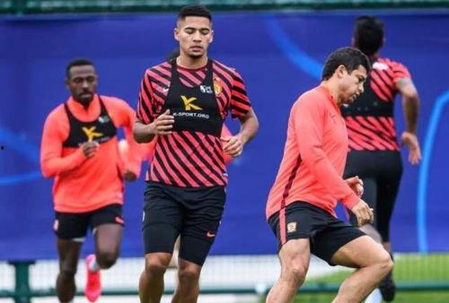 记者爆料国家队视频,揭秘幕后训练与备战细节 第3张 记者爆料国家队视频,揭秘幕后训练与备战细节 第3张